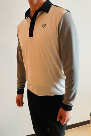 다운블로우 ~남자 버뮤다 7부 와이드 핀턱 트레이닝 반바지 ACC SS1001 — 5점을 준 리뷰어가 2025년 4월 올린 사용 사진
