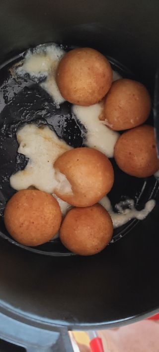 가치식탁 리얼쫀득치즈볼 — 5점을 준 리뷰어가 2021년 1월 올린 사용 사진