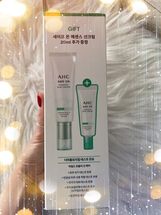 [AHC] 세이프온 에센스 선크림 올리브영 스페셜 증정 기획세트 — 5점을 준 리뷰어가 2022년 6월 올린 사용 사진