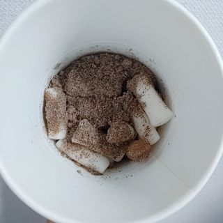유비쿡 컵떡볶이 매운컵떡볶이2개/ 짜장컵떡볶이 2개  총 4개세트 — 5점을 준 리뷰어가 2021년 3월 올린 사용 사진