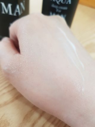 [위드덤]  아쿠아 딥크림 포맨 올인원 로션 — 5점을 준 리뷰어가 2022년 1월 올린 사용 사진
