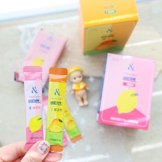 비타앤C 레몬맛, 망고맛 — 5점을 준 리뷰어가 2021년 5월 올린 사용 사진