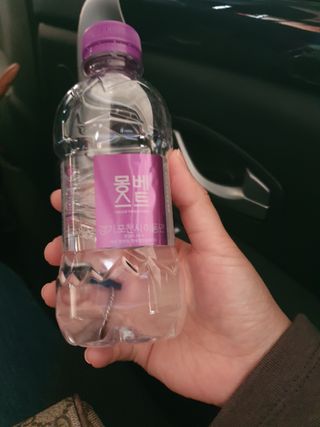몽베스트 [MONTBEST] 330mL 20병 — 5점을 준 리뷰어가 2021년 10월 올린 사용 사진