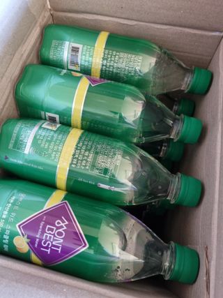 몽베스트 Montbest with Sparkling water Lemon OR Lime 20병(랜덤) — 4점을 준 리뷰어가 2021년 10월 올린 사용 사진