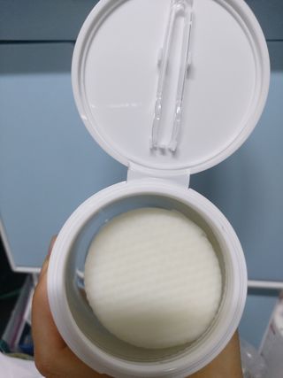 랑벨 비타 에너지 잡티 앰플 패드 65매 (투명하고 밝은 얼굴 광채패드) — 5점을 준 리뷰어가 2022년 6월 올린 사용 사진