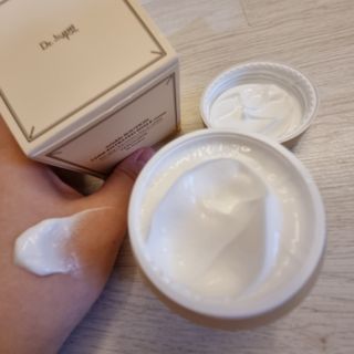 Dr.느루벗 느루벗 링클 솔루션 콘센트레이트 스네일 탄력 달팽이 크림 80g — 5점을 준 리뷰어가 2021년 4월 올린 사용 사진