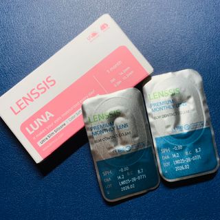 렌시스 LENSSIS [ 렌시스 ] 영롱한 색감의 혼혈렌즈 ＃루나시리즈 1개월용 ｜ 3컬러 중 택1 ｜ — 4점을 준 리뷰어가 2021년 7월 올린 사용 사진