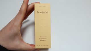 스킨큐어 산다화 비타민c 화이트닝 에센스 30ml — 5점을 준 리뷰어가 2022년 2월 올린 사용 사진