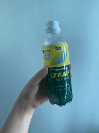 더그레잇티 콤부차 300ml *12개입 (오리지널 6개+베리리치 6개) — 4점을 준 리뷰어가 2022년 7월 올린 사용 사진