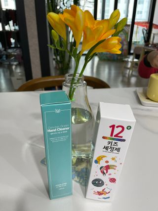 셀바이져 항균 스프레이 핸드워시 + 키즈세정제 SET — 4점을 준 리뷰어가 2021년 3월 올린 사용 사진
