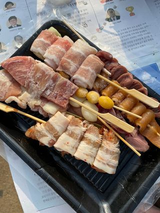 [다물꼬치] 모듬꼬치 10개 +데리야끼소스120g+매운고추소스120g — 5점을 준 리뷰어가 2021년 10월 올린 사용 사진