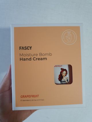 파시 FASCY 高保湿ハンドクリーム40ml+80ml セット — 5점을 준 리뷰어가 2021년 7월 올린 사용 사진
