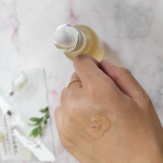 로자펠로 시카 앰플 50ml EGF 재생 미백 비타민 — 5점을 준 리뷰어가 2021년 2월 올린 사용 사진