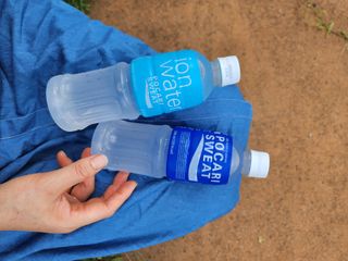 [동아오츠카] 포카리스웨트  500ml PET + 이온워터 500ml PET — 5점을 준 리뷰어가 2025년 7월 올린 사용 사진