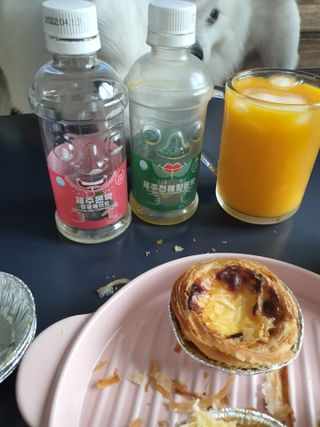 탐라원 제주의 맛, 몬딱주스 4종세트 - 한라봉몬딱주스, 천혜향몬딱주스, 청귤에이드, 당근몬딱주스 — 4점을 준 리뷰어가 2021년 8월 올린 사용 사진