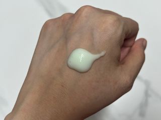 [후르디아] 아보카도 비건 약산성 효소필링젤 — 5점을 준 리뷰어가 2024년 4월 올린 사용 사진