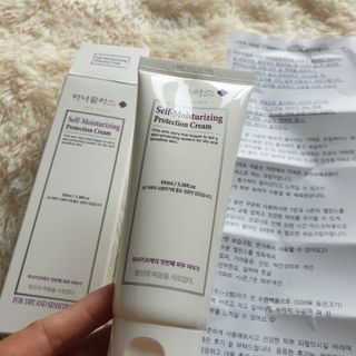 셀프 모이스처라이징 프로텍션 크림 셀프 모이스처라이징 프로텍션크림 — 5점을 준 리뷰어가 2022년 4월 올린 사용 사진