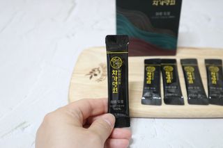 차가명원 차가버섯 프리미엄 추출분말 10일분(20포) — 5점을 준 리뷰어가 2022년 6월 올린 사용 사진