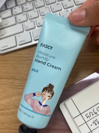 파시 FASCY 高保湿ハンドクリーム40ml+80ml セット — 5점을 준 리뷰어가 2021년 5월 올린 사용 사진