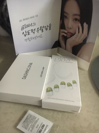 데싱디바 글레이즈 젤네일 스프링 프렌치 네일_5종 중 택 1 — 5점을 준 리뷰어가 2021년 10월 올린 사용 사진