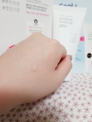 냉장고에 넣어요, 붉은 트러블 피부 다음날 진정되요 [버진팜스 푸딩수딩아토] — 5점을 준 리뷰어가 2021년 1월 올린 사용 사진