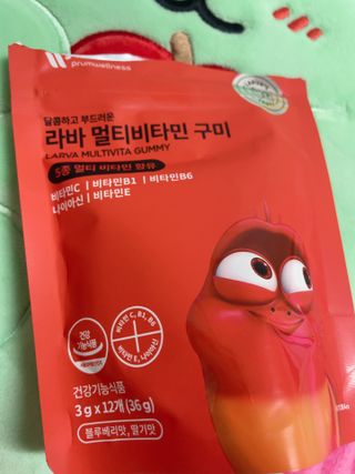 [푸름웰니스] 라바 멀티비타민 구미 36g — 5점을 준 리뷰어가 2022년 1월 올린 사용 사진