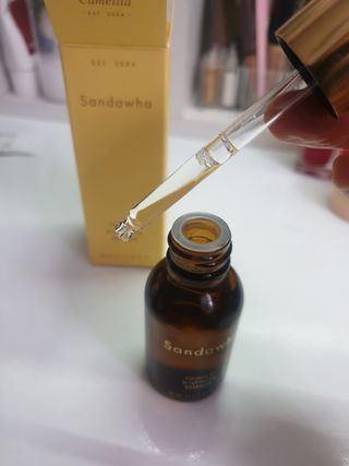 스킨큐어 산다화 비타민c 화이트닝 에센스 30ml — 5점을 준 리뷰어가 2023년 12월 올린 사용 사진