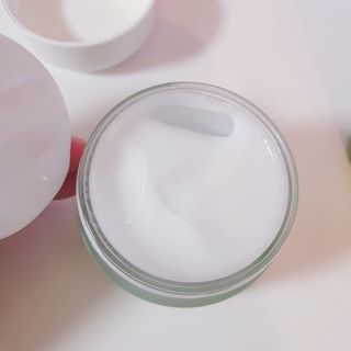 김정문알로에 큐어 큐어 알로에 리프레쉬 젤리 세럼, 큐어 알로에 하이드로 젤리 크림 — 5점을 준 리뷰어가 2021년 3월 올린 사용 사진