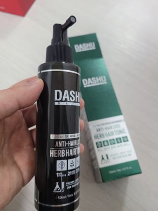 다슈코리아 다슈 데일리 안티 헤어로스 허브 헤어토닉 150ml — 5점을 준 리뷰어가 2021년 2월 올린 사용 사진