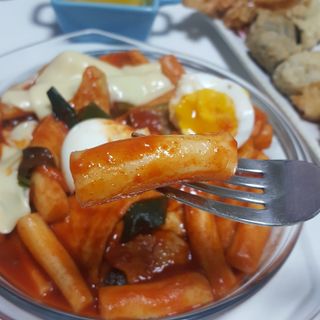응큼떡볶이 — 4점을 준 리뷰어가 2021년 3월 올린 사용 사진
