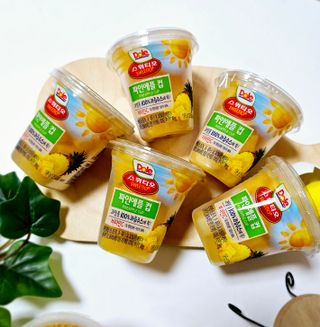 돌 MF[Dole] 파인애플컵/망고컵/복숭아컵 198g 6입X1박스 (맛 1가지 랜덤 발송) — 5점을 준 리뷰어가 2024년 5월 올린 사용 사진