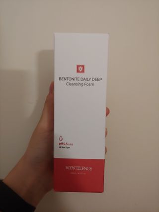 바디셀런스 벤토나이트 데일리 약산성 딥클렌징폼 120ml — 5점을 준 리뷰어가 2021년 12월 올린 사용 사진