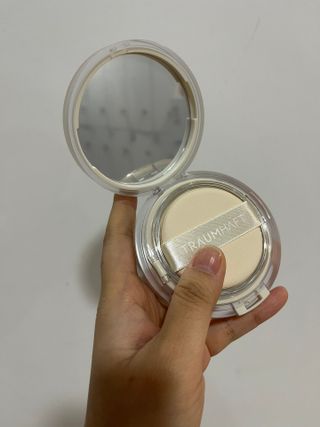 [트라움하프트] 컴포트 핏 쿠션 — 3점을 준 리뷰어가 2022년 11월 올린 사용 사진