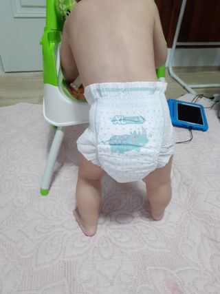 오브맘 밤 프리미엄 아기 기저귀 팬티형 밴드형 — 5점을 준 리뷰어가 2020년 12월 올린 사용 사진