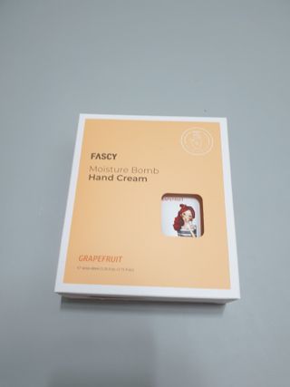 파시 FASCY 高保湿ハンドクリーム40ml+80ml セット — 5점을 준 리뷰어가 2021년 8월 올린 사용 사진