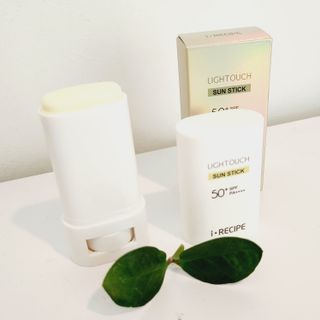 아이레시피 라이트터치 선스틱 15g (SPF50+, PA++++) — 5점을 준 리뷰어가 2023년 2월 올린 사용 사진