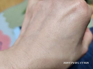 나우_ [리브엠]피부 속부터 겹겹이, 촘촘하게! 워터핏8중 수분착붙 크림 — 4점을 준 리뷰어가 2025년 2월 올린 사용 사진