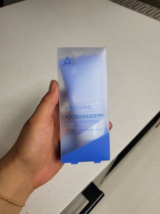 에스트라 아토베리어365 하이드로 수딩크림 — 5점을 준 리뷰어가 2022년 6월 올린 사용 사진