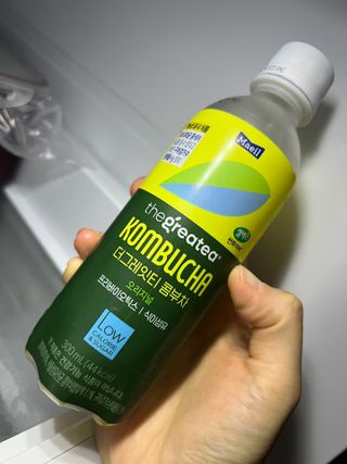 더그레잇티 콤부차 [매일유업] 더그레잇티 44kcal 콤부차 300ml *12개입 (오리지널 6개+베리리치 6개) — 5점을 준 리뷰어가 2023년 9월 올린 사용 사진