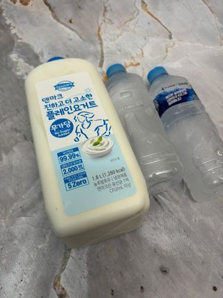 프리_[덴마크] 진하고 더 고소한 플레인 요거트 1.8L — 5점을 준 리뷰어가 2025년 5월 올린 사용 사진