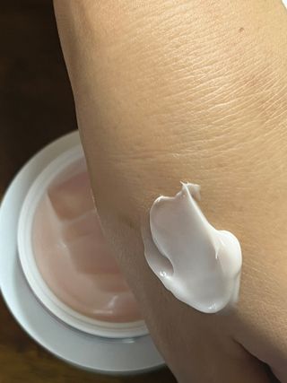 키리아 테라피 N[키라아 테라피] 마레 알바 컨센트레이티드 크림 50ml — 5점을 준 리뷰어가 2024년 8월 올린 사용 사진