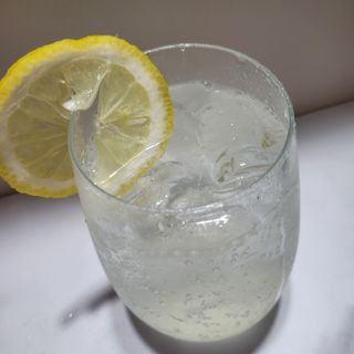 몽베스트 Montbest with Sparkling water Lemon OR Lime 20병(랜덤) — 5점을 준 리뷰어가 2023년 6월 올린 사용 사진