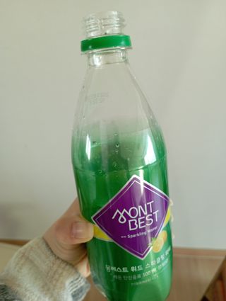 몽베스트 Montbest with Sparkling water Lemon OR Lime 20병(랜덤) — 5점을 준 리뷰어가 2023년 2월 올린 사용 사진