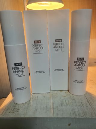 리생 [Re생] 퍼팩트 앰플 이중 기능성 미스트 100ml  피부미백 주름개선 = 총 2개 200ml 증정 — 5점을 준 리뷰어가 2021년 9월 올린 사용 사진