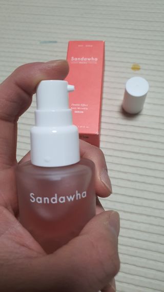 산다화 더블 이펙트 안티 링클 세럼 50ml — 5점을 준 리뷰어가 2022년 12월 올린 사용 사진