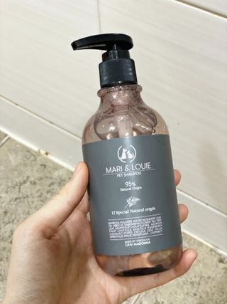마리앤루이펫샴푸 [mari and louie pet shampoo] — 5점을 준 리뷰어가 2021년 6월 올린 사용 사진