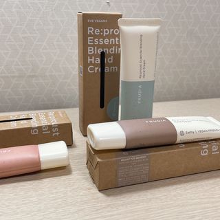 [후르디아] 끈적임 없는 착한성분 비건  핸드크림 3종 — 4점을 준 리뷰어가 2021년 10월 올린 사용 사진