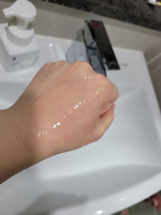 랑벨 내츄럴 딥 포어 클렌저 210ml (저자극 약산성 천연 클렌징 젤) — 5점을 준 리뷰어가 2022년 3월 올린 사용 사진