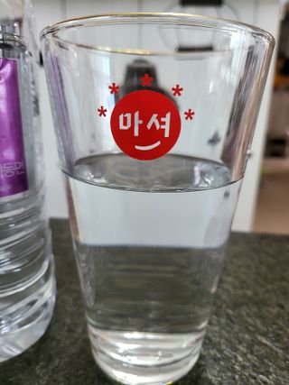 몽베스트 MONTBEST 1L 12입 — 5점을 준 리뷰어가 2022년 2월 올린 사용 사진