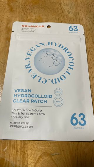 소담스퀘어 상암 디팩코퍼레이션 놀라아워 비건 하이드로콜로이드 클리어 패치 — 5점을 준 리뷰어가 2022년 12월 올린 사용 사진